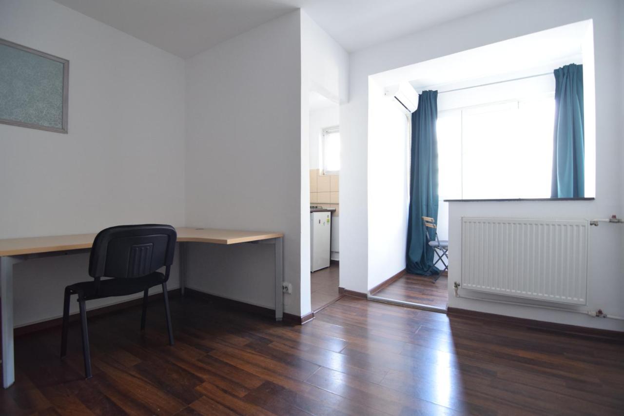 Resedinta Luterana Apartment Букурещ Екстериор снимка