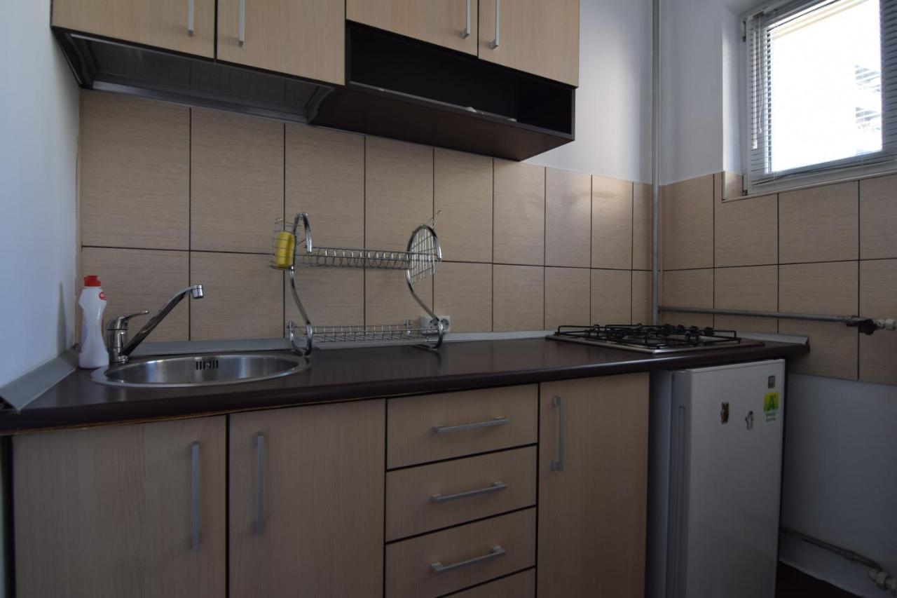Resedinta Luterana Apartment Букурещ Екстериор снимка