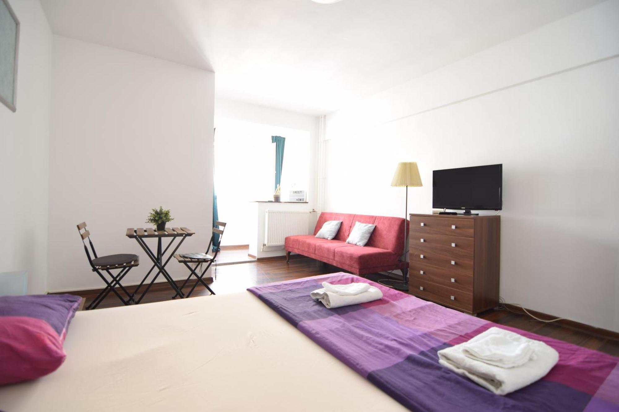 Resedinta Luterana Apartment Букурещ Екстериор снимка