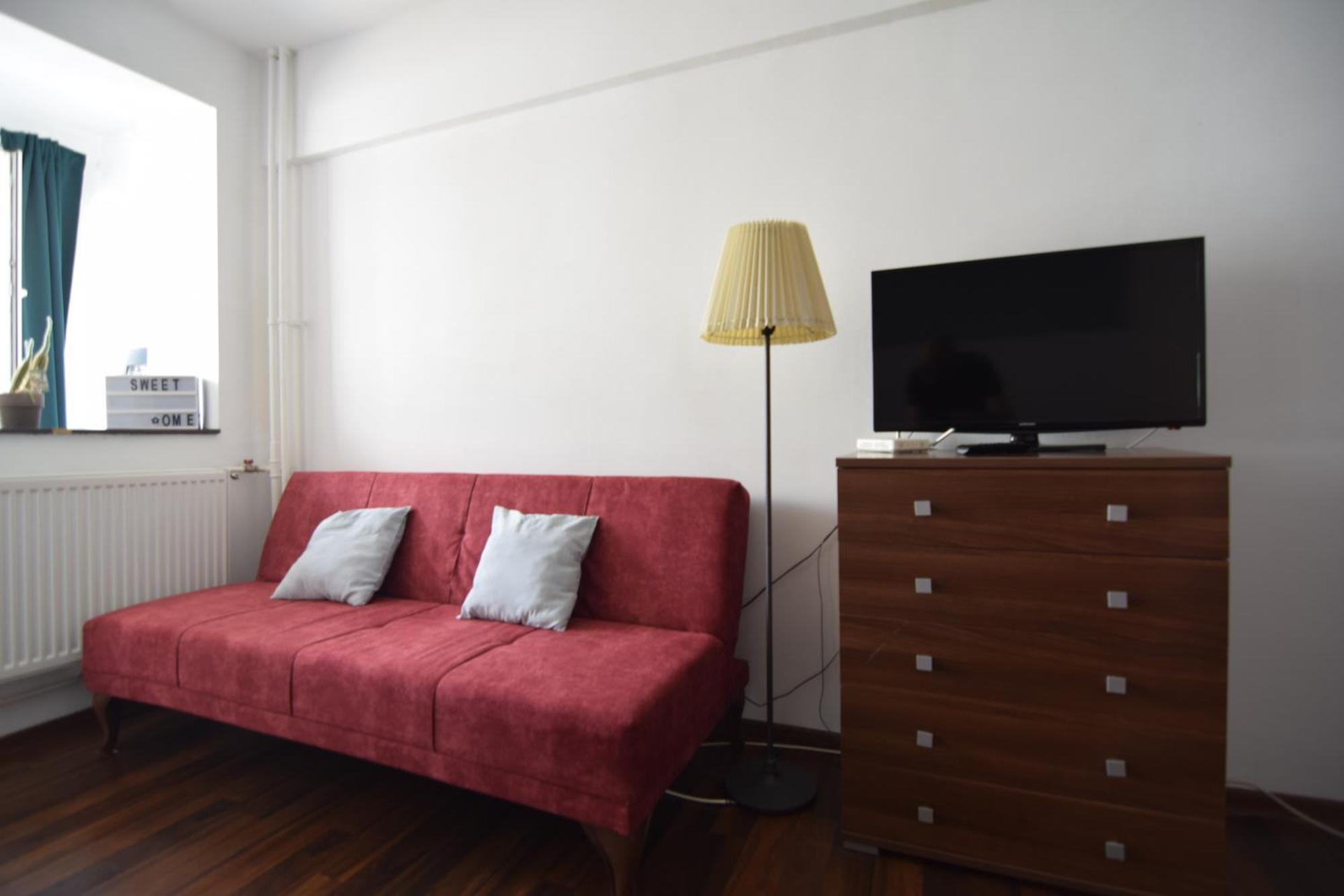 Resedinta Luterana Apartment Букурещ Екстериор снимка